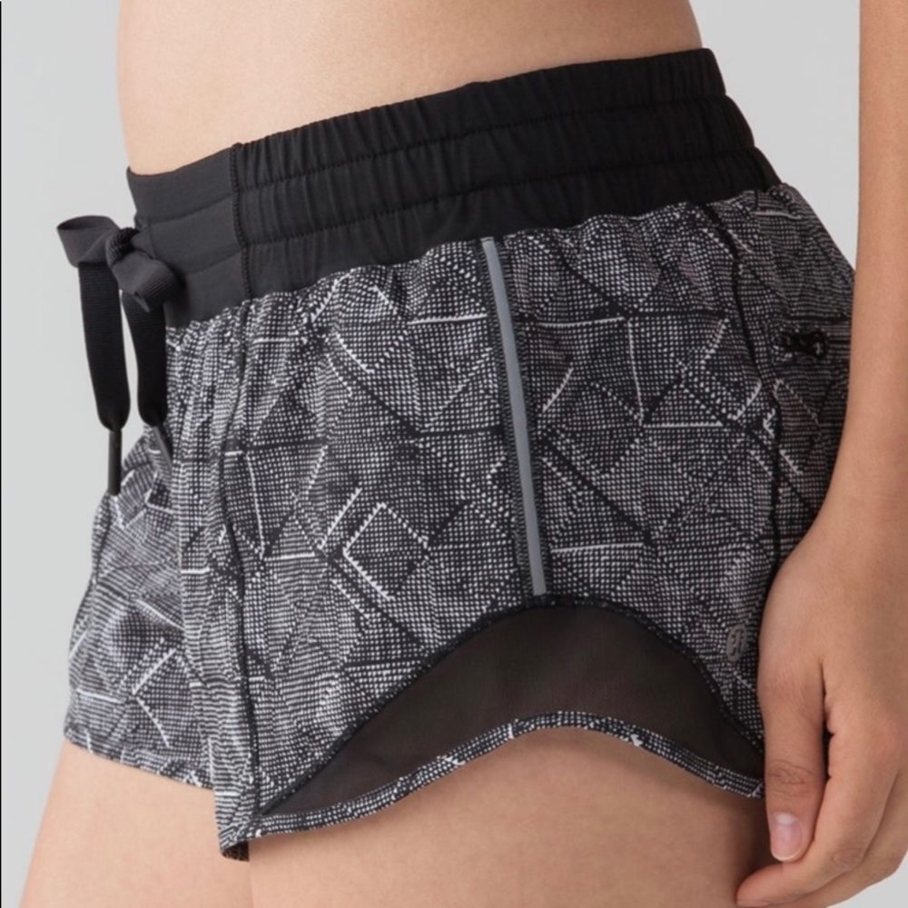 Lululemon Hotty Hot Shorts